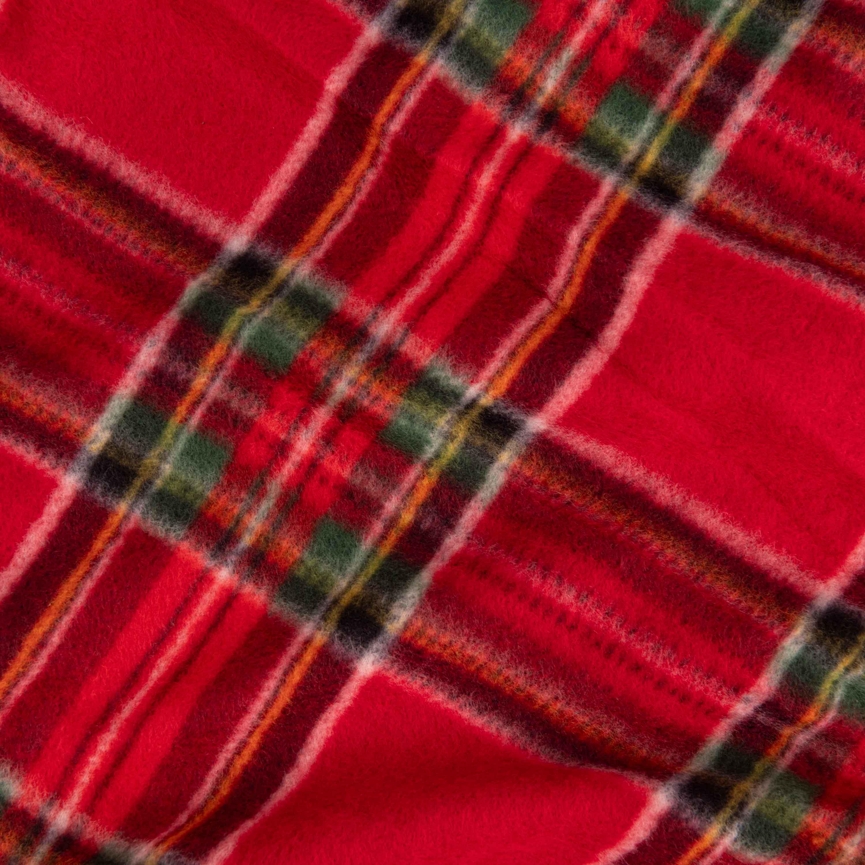 Плед Ardesto Fleece у клітинку 130x160 см Червоний (ART0717PB) - фото 4 Плед Ardesto Fleece у клітинку 130x160 см Червоний (ART0717PB) - фото 4