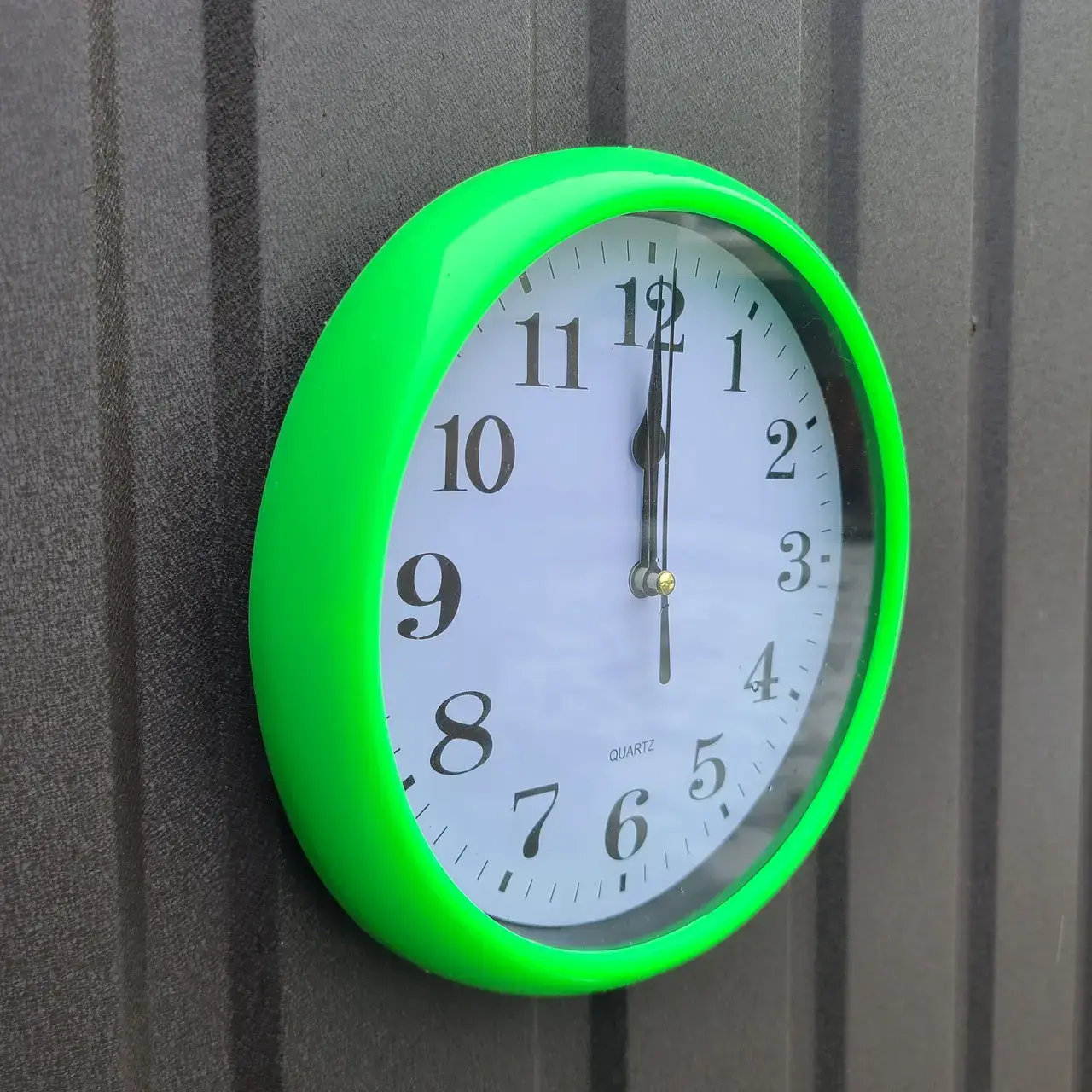 Годинник настінний Quartz #530 Зелений (26767094)