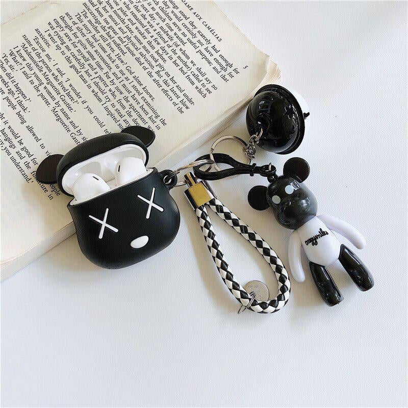 3D чехол для Airpods Pro Bearbrick Kaws с брелоком Bear Черный