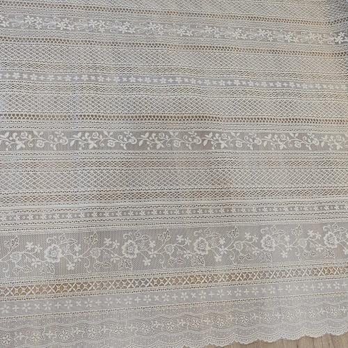 Клеенка Stenson MA-4820 ПВХ Lace 1,37х20 м Бежевый (11605992)