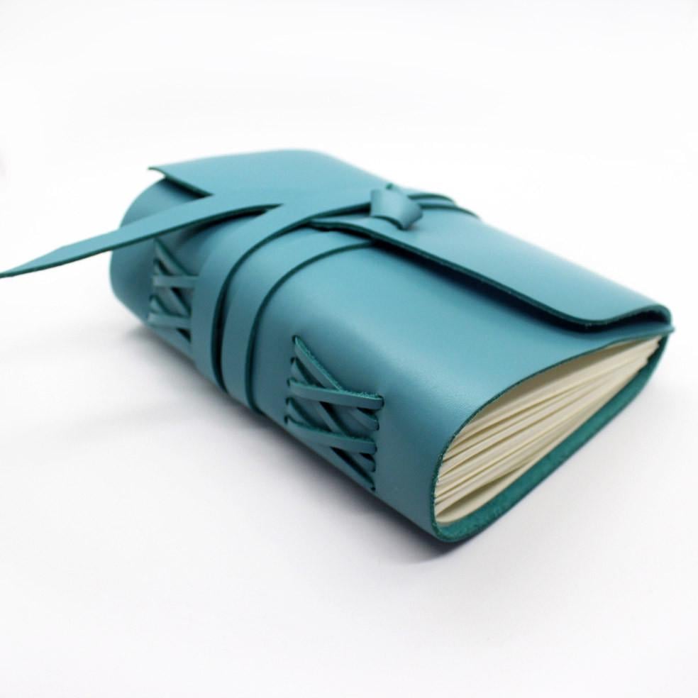 Кожаный блокнот COMFY STRAP А5 В линию 14,8х21х4 см Бирюзовый (046) - фото 2