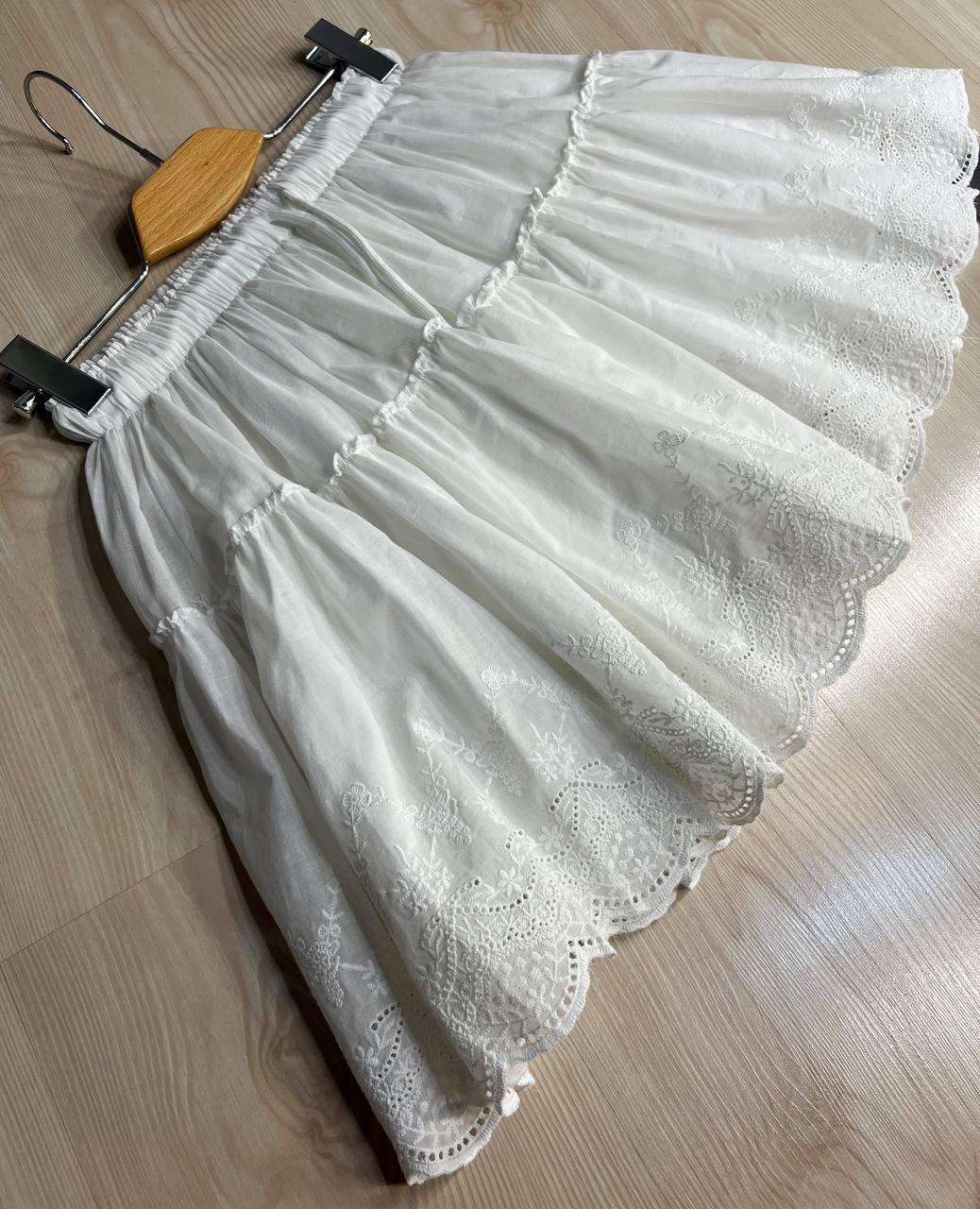 Юбка женская A-N 26070 короткая хлопковая с шортами оборки кружево резинка на талии шнурок S Белый (3989) - фото 3 Юбка женская A-N 26070 короткая хлопковая с шортами оборки кружево резинка на талии шнурок S Белый (3989) - фото 3