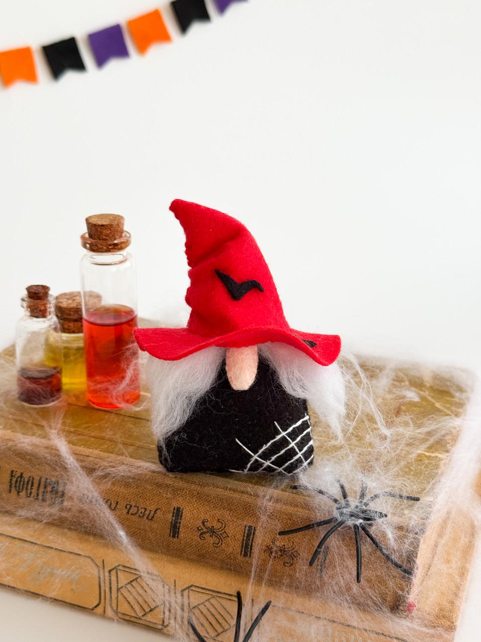 Набор игрушек Гномы с шляпами (29528503) - фото 6 Набор игрушек Гномы с шляпами (29528503) - фото 6