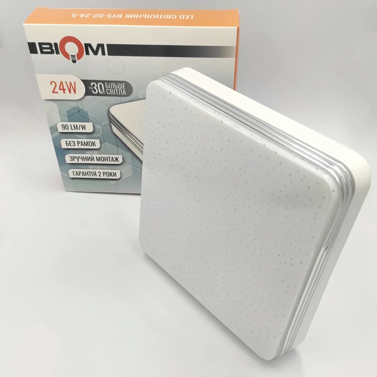 Светильник светодиодный Biom Звездное сияние квадрат накладной 24W 5000К IP33 (BYS-02-24-5) Светильник светодиодный Biom Звездное сияние квадрат накладной 24W 5000К IP33 (BYS-02-24-5)