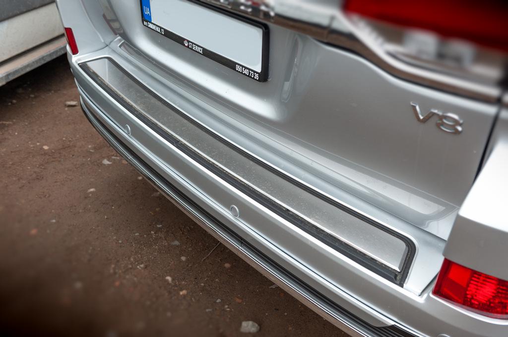 Вставка на задній бампер 2016/ 1234 Upgrade для Toyota Land Cruiser 200 нержавіюча сталь Хром