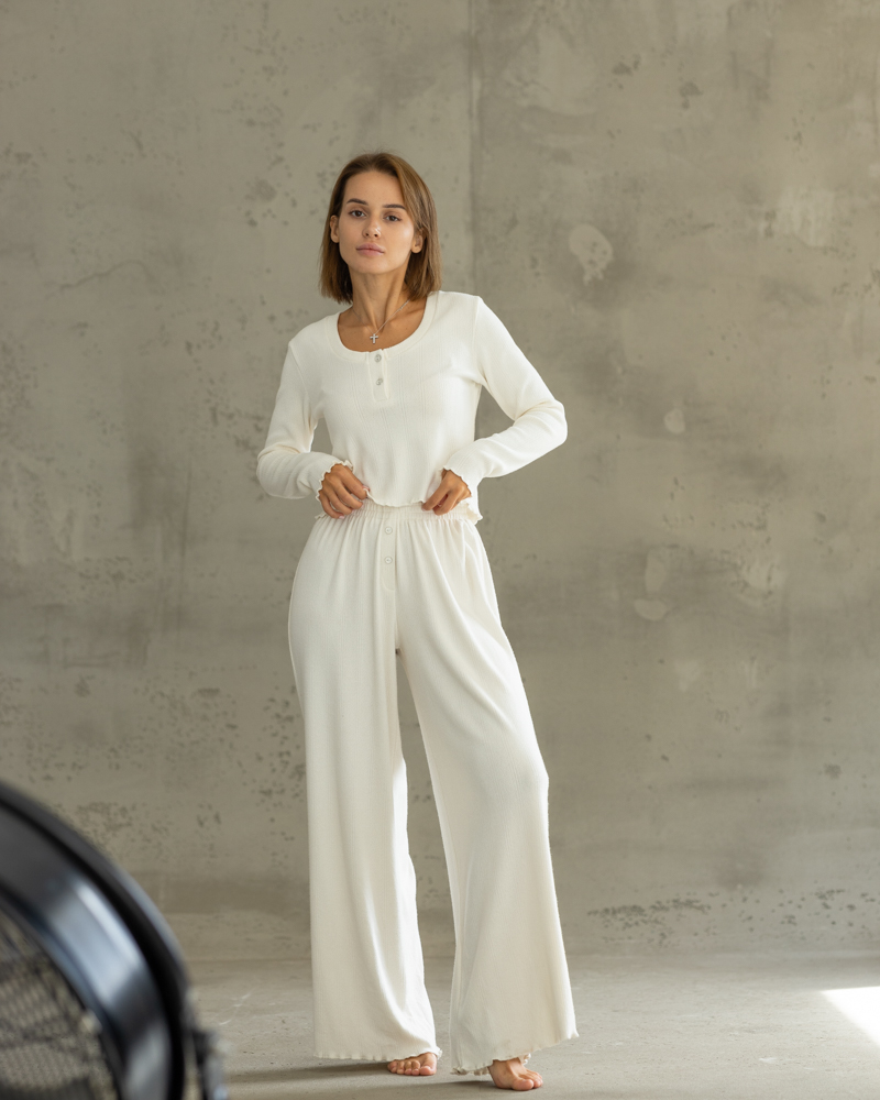 Пижама женская Модельер 31326 р. 42 Белый (17389) Пижама женская Модельер 31326 р. 42 Белый (17389)