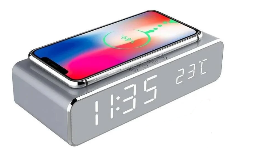 Зарядка бездротова з LED годинником Fast wireless charger/clock 10 W Сірий
