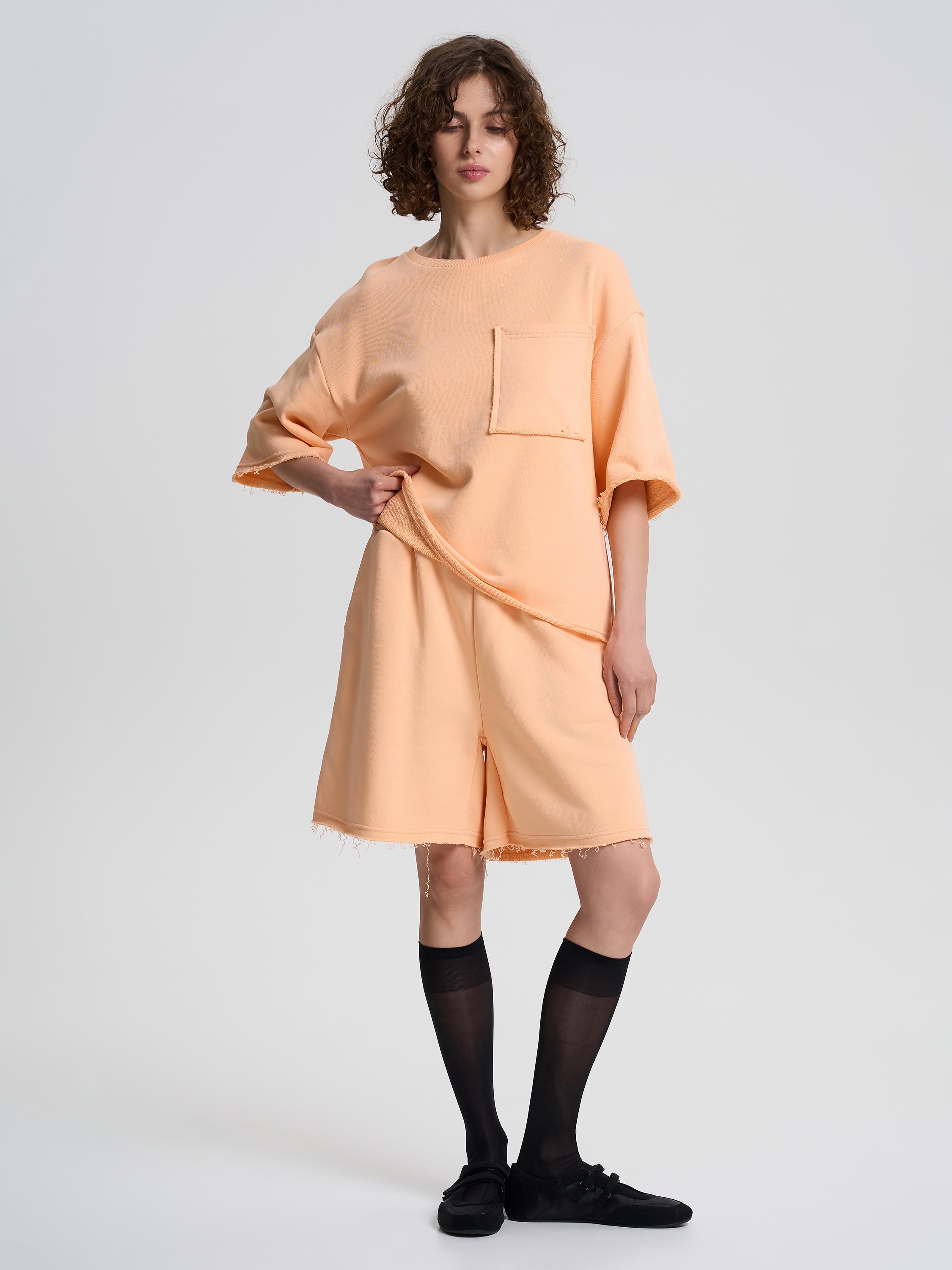 Футболка жіноча щільна з необробленим краєм ROZA 240607 XL Персиковий (4824005717840) - фото 11