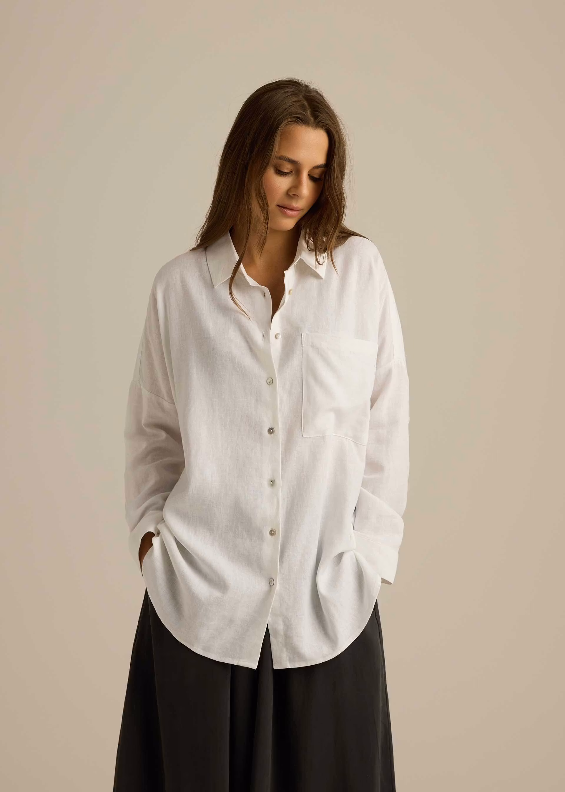 Рубашка женская Diverse AMILI M Белый (5905384126924)