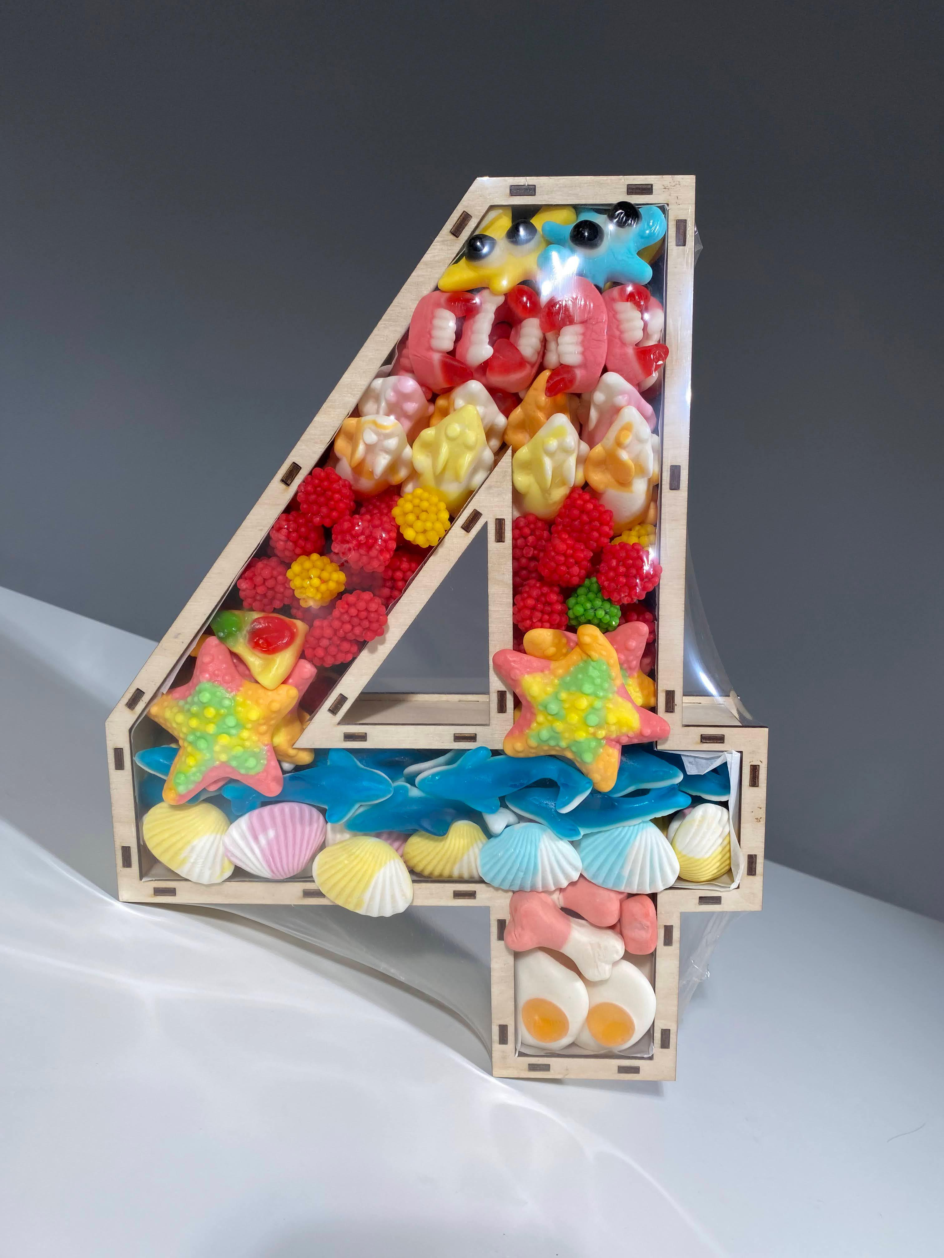 Подарунковий бокс солодкий Цифра 4 з желе (2508131755)