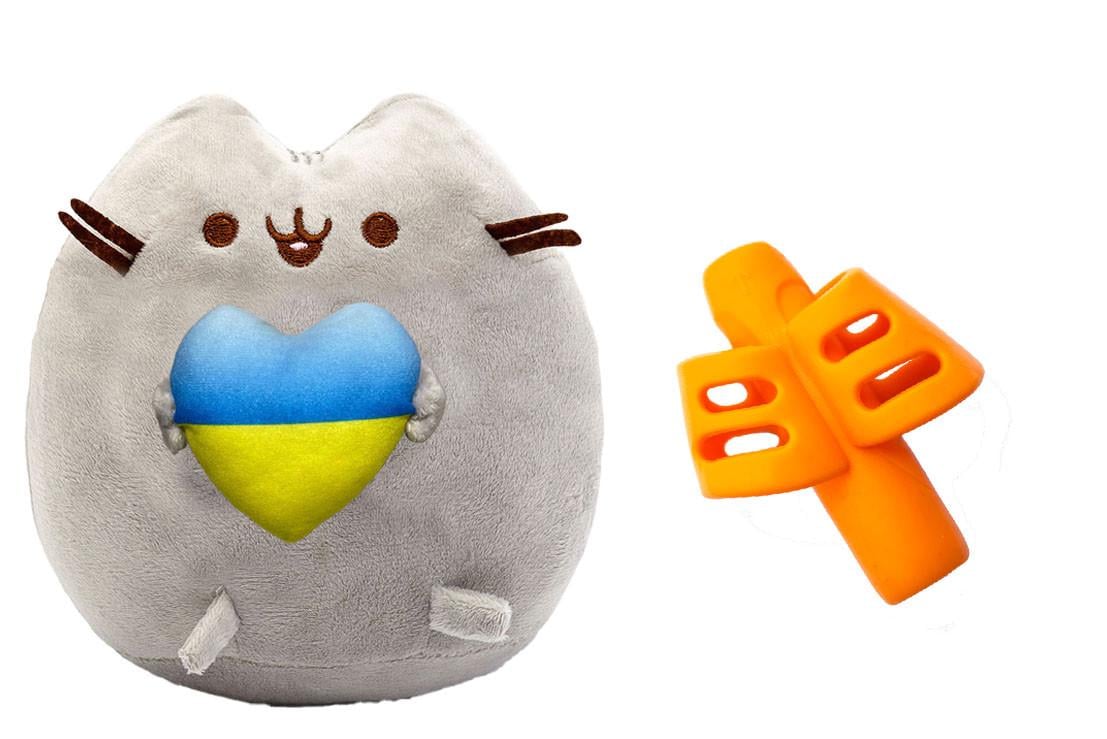 Насадка для коррекции письма силиконовая и мягкая игрушка кот с сердцем Пушин кет 18х15 см Серый/Оранжевый (n-1347) Насадка для коррекции письма силиконовая и мягкая игрушка кот с сердцем Пушин кет 18х15 см Серый/Оранжевый (n-1347)