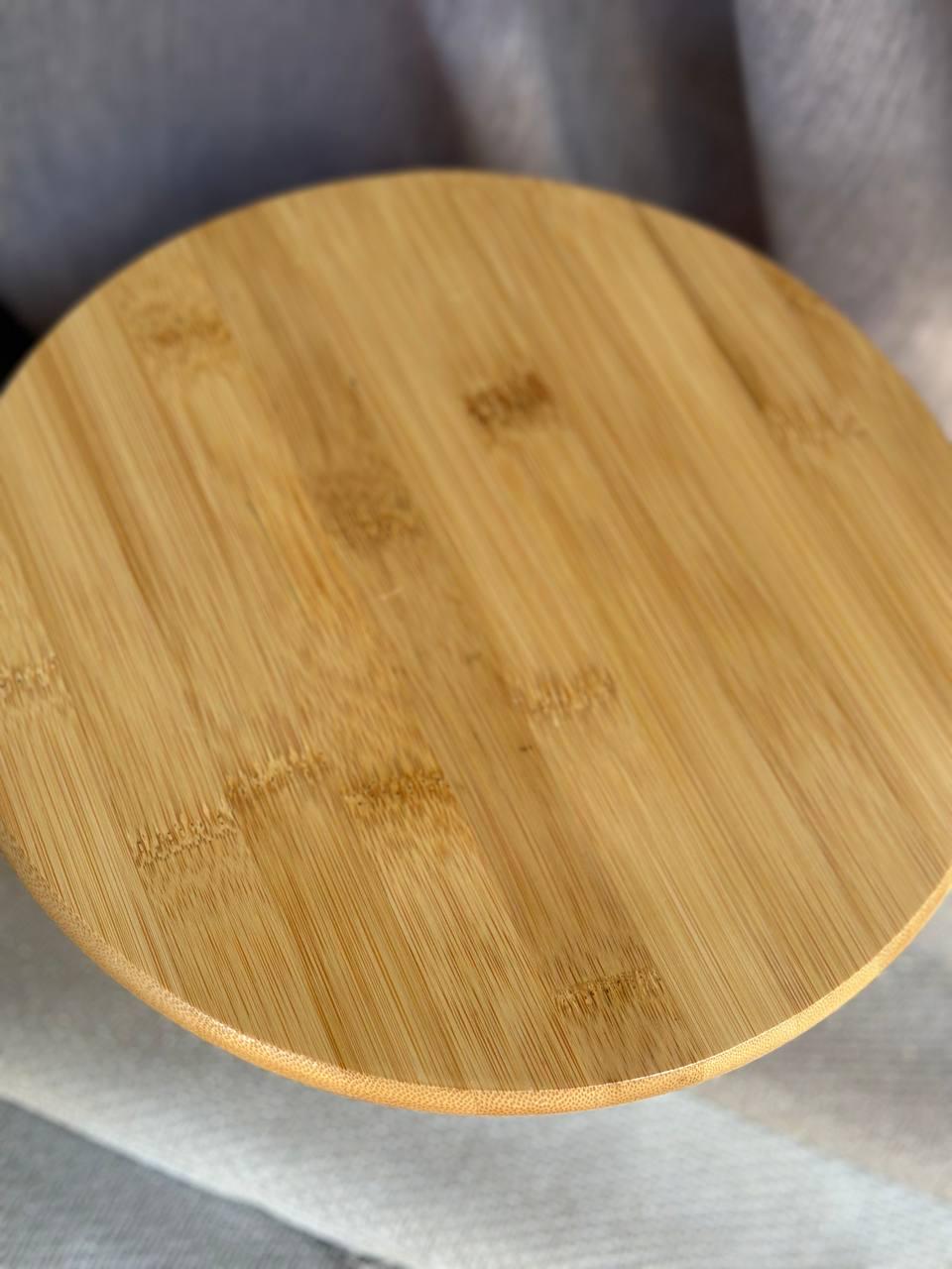 Тортовница на ножке Olens Бамбу-кейк бамбук 25,5х15 см Бежевый (8030-315) - фото 3 Тортовница на ножке Olens Бамбу-кейк бамбук 25,5х15 см Бежевый (8030-315) - фото 3