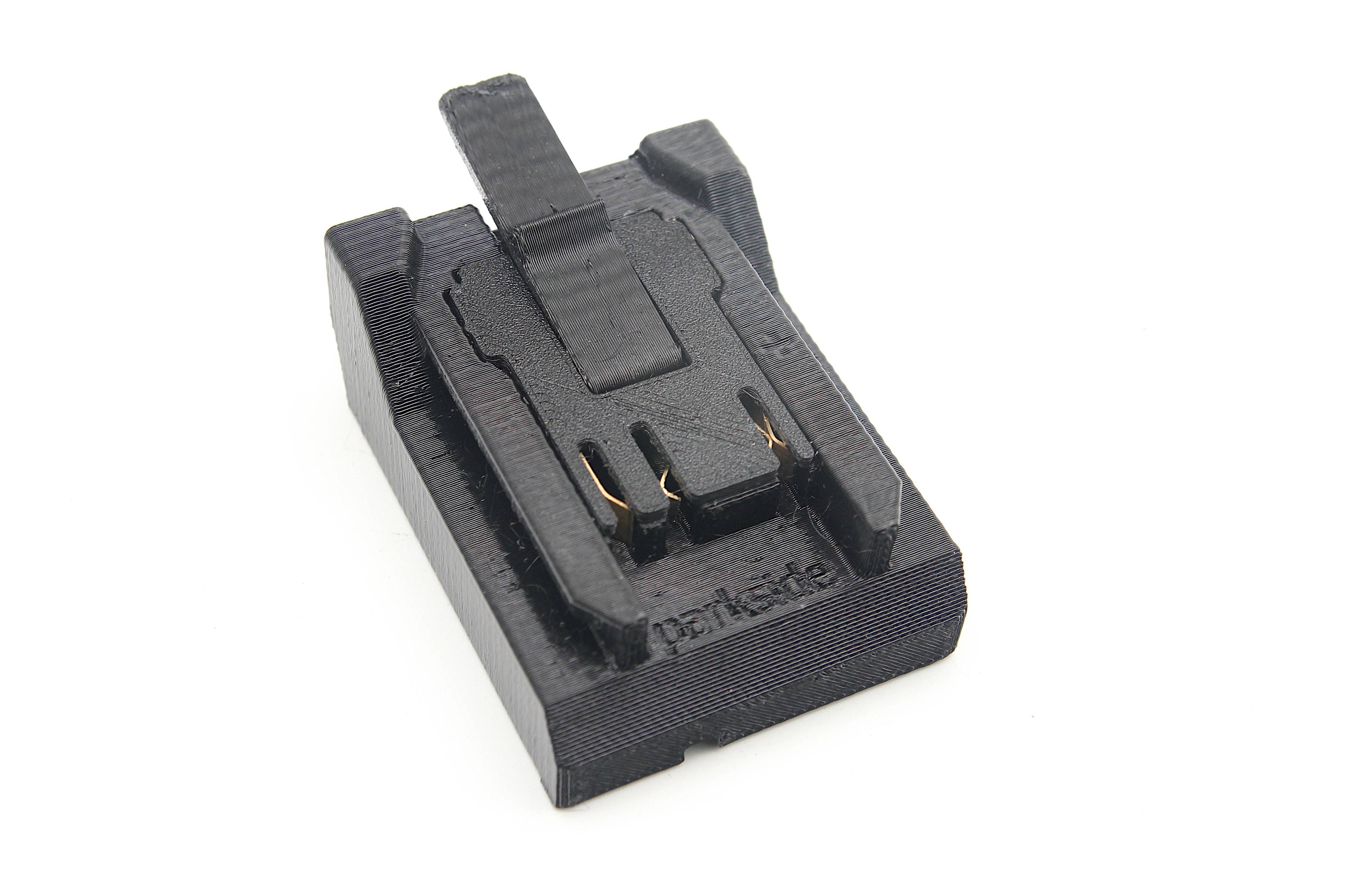 Переходник с акумулятора Milwaukee на инструмент Parkside (mil-par)