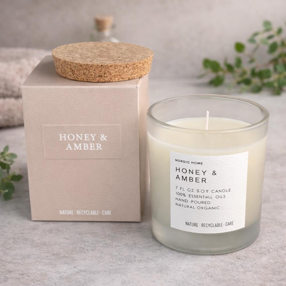 Аромасвеча в стеклянном стакане с крышечкой Мед и янтарь 490 г 10x7 см (37-мед-124650)