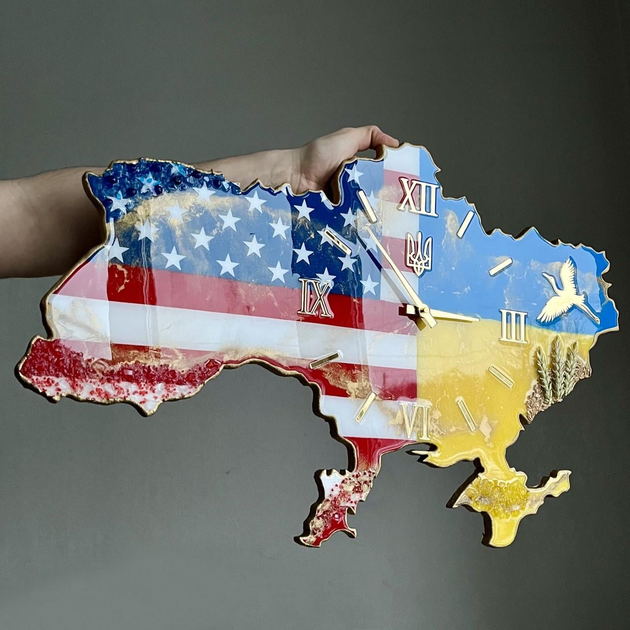 Часы настенные из эпоксидной смолы Карта Украины с США 50x32 см
