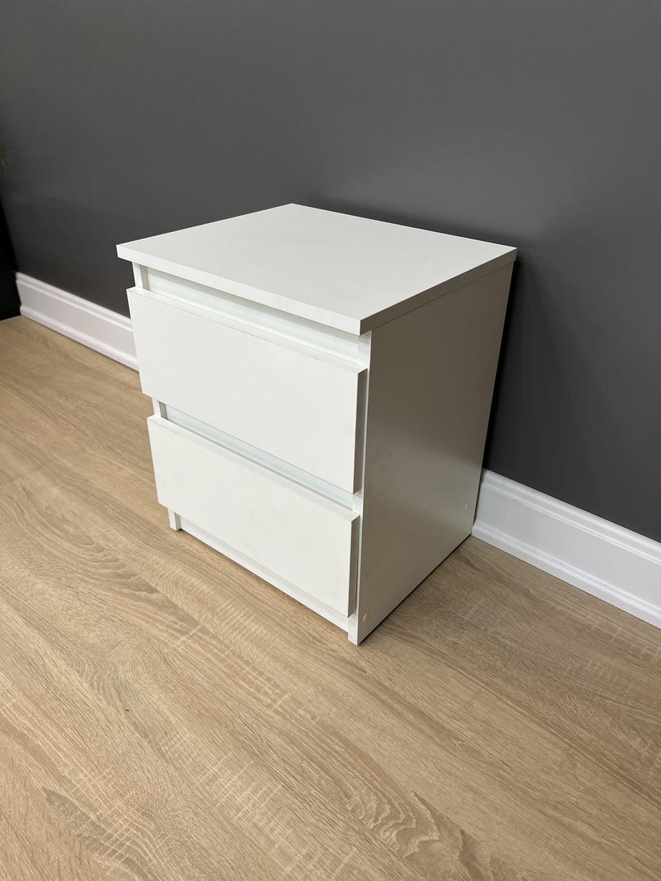 Приліжкова тумба Кватро 2 шухляди 400х480х340 мм Білий - фото 3 Приліжкова тумба Кватро 2 шухляди 400х480х340 мм Білий - фото 3