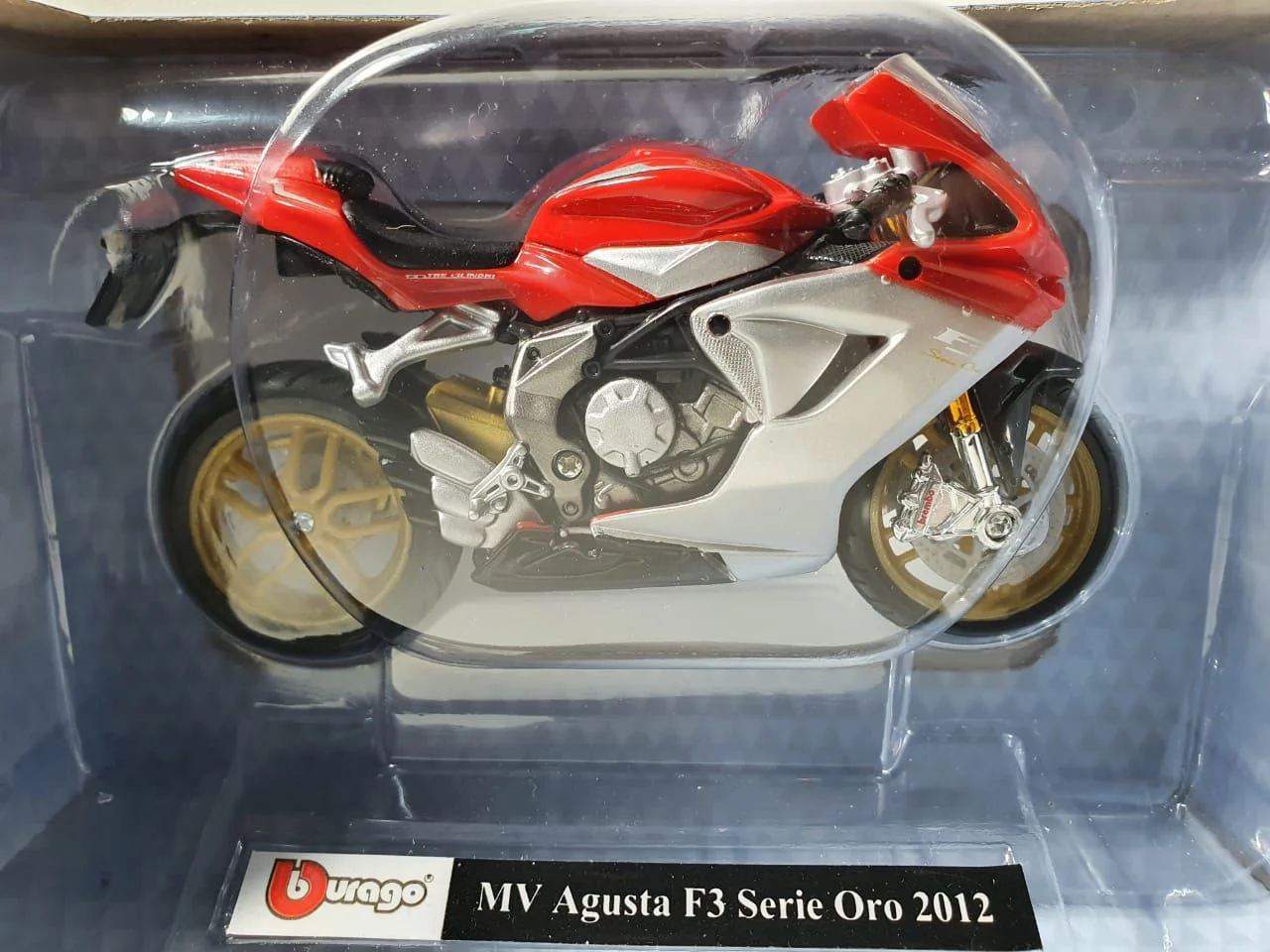 Мотоцикл игрушечный MV Agusta F3 Serie Oro 2012 1:18 Bburago