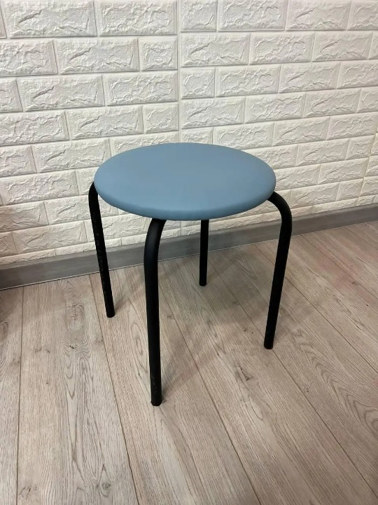 Табурет кухонний Чіко 30х45 см Блакитний/Чорний (28374096)