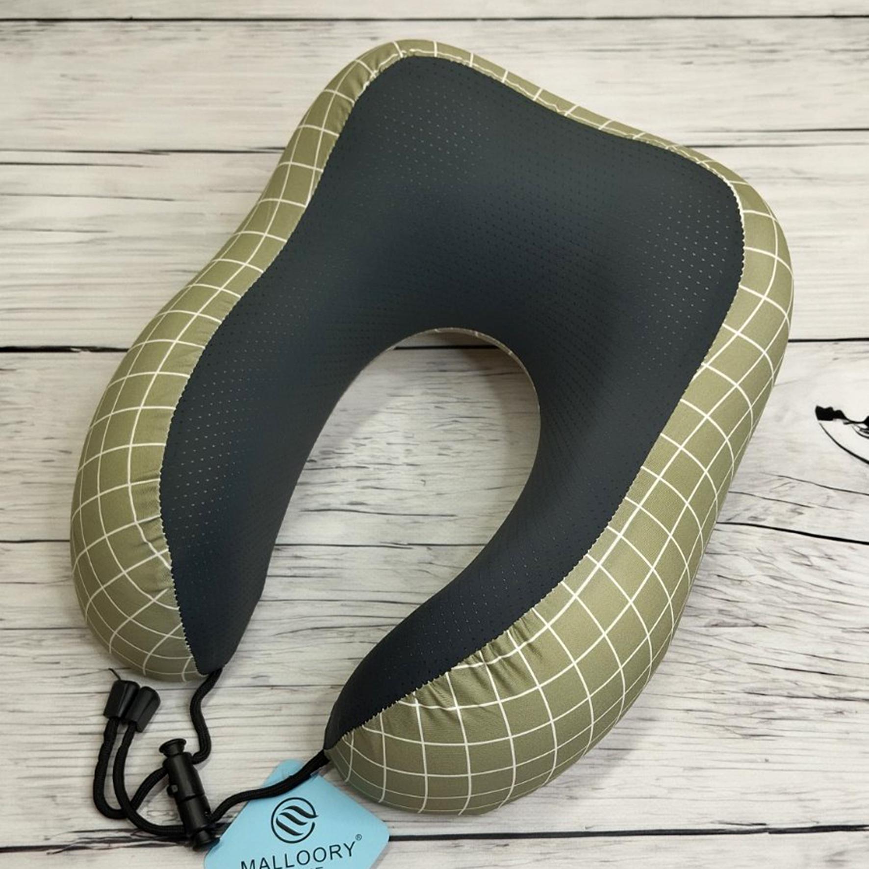 Подушка для подорожей Malloory Home в клітинку 28х30 см Оливковий (18571446) - фото 1 Подушка для подорожей Malloory Home в клітинку 28х30 см Оливковий (18571446) - фото 1