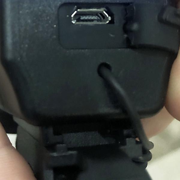 Велофара передня з сигналом LY-16 CREE T6 Чорний з зеленим (LY-16-G) - фото 3 Велофара передня з сигналом LY-16 CREE T6 Чорний з зеленим (LY-16-G) - фото 3