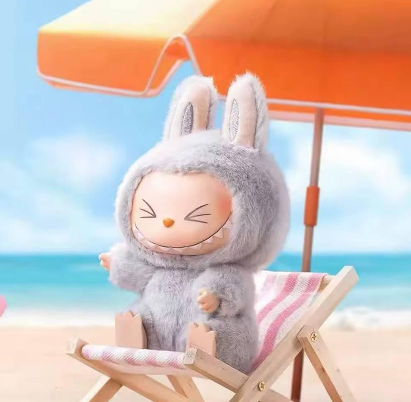 М'яка іграшка-брелок Labubu Лабубу сидячий Сірий (cf19521e) - фото 3