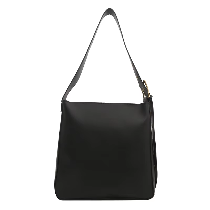 Женская сумка из экокожи с регулируемым ремнем M00029-1 28х30х8 см Черный/Золотистой фурнитурой - фото 1 Женская сумка из экокожи с регулируемым ремнем M00029-1 28х30х8 см Черный/Золотистой фурнитурой - фото 1