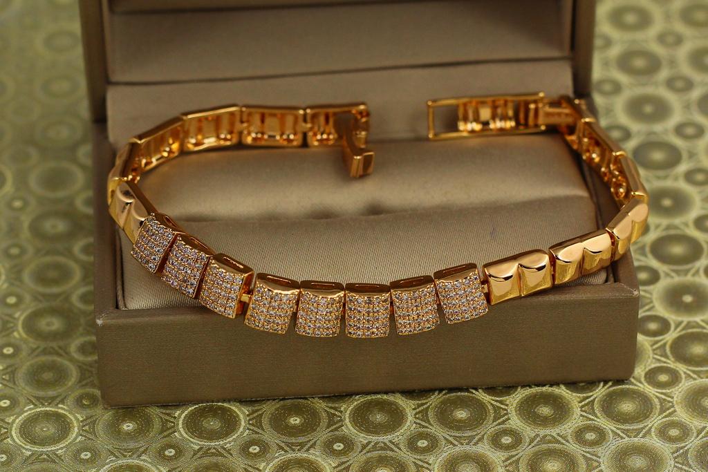 Браслет Xuping Jewelry Інтерфейс сяйва 19 см 7 мм Золотистий (32899075)