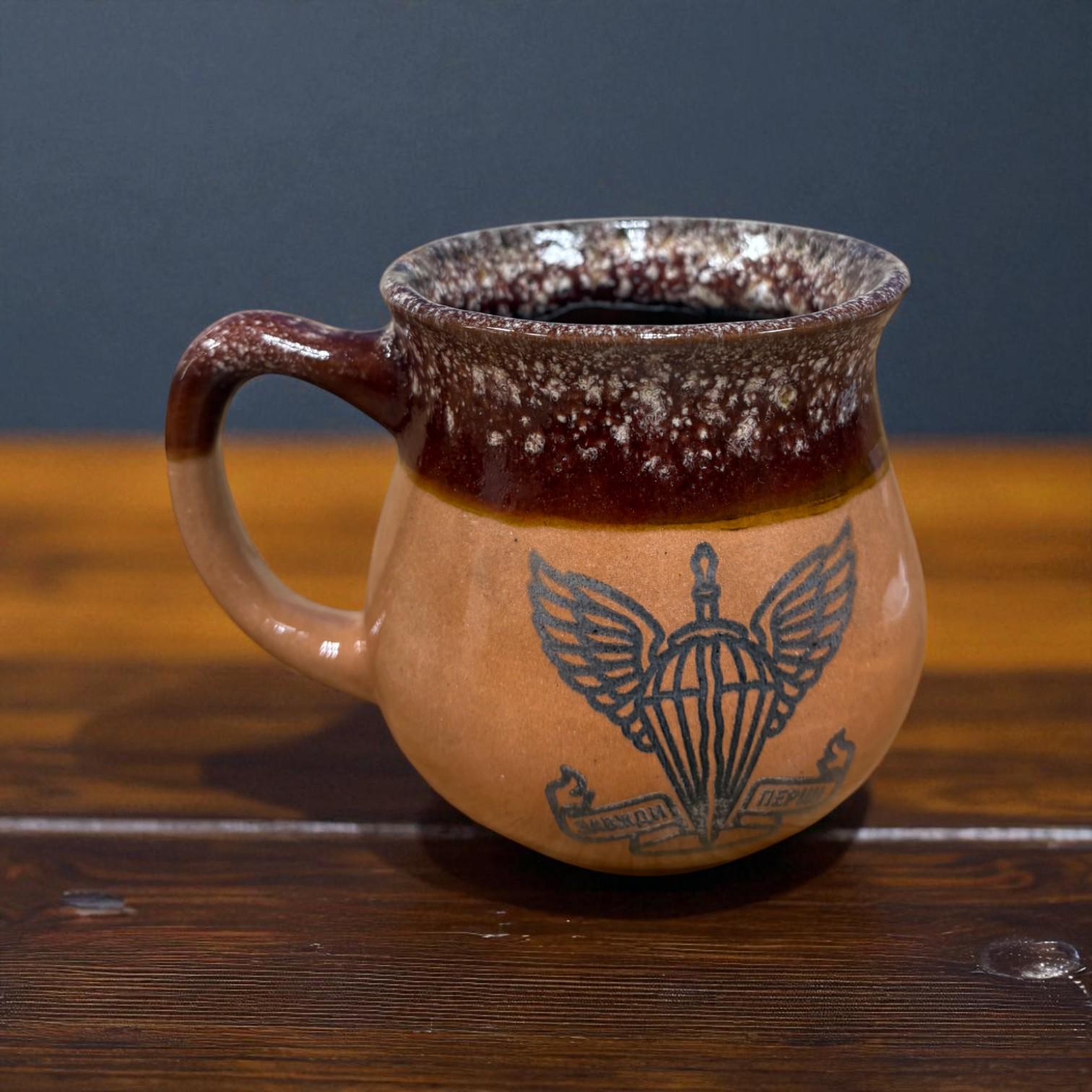 Чашка ДШВ ручная работа 450 мл Красно-белый (28926814) - фото 5