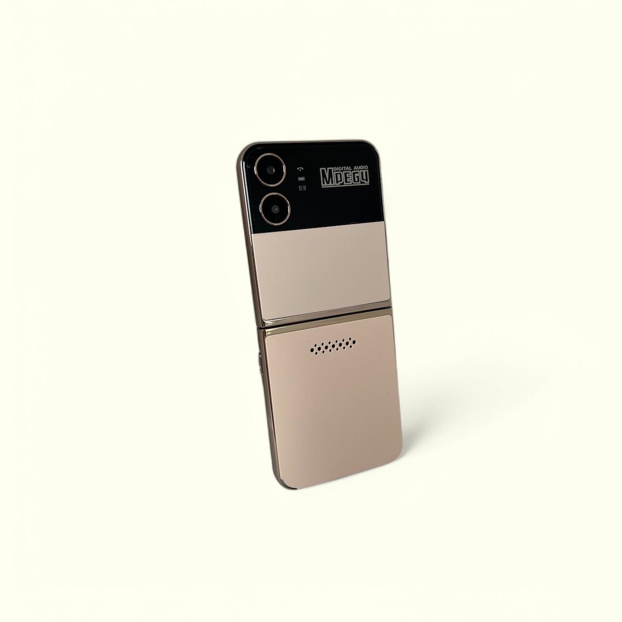 ᐉ Кнопочный складной мобильный телефон SERVO Foldable Phone Flilo