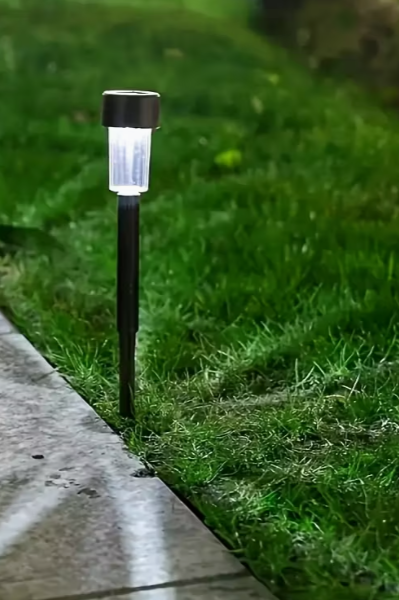 Садовий світильник на сонячній батареї для газону Холодне біле світло (1709)