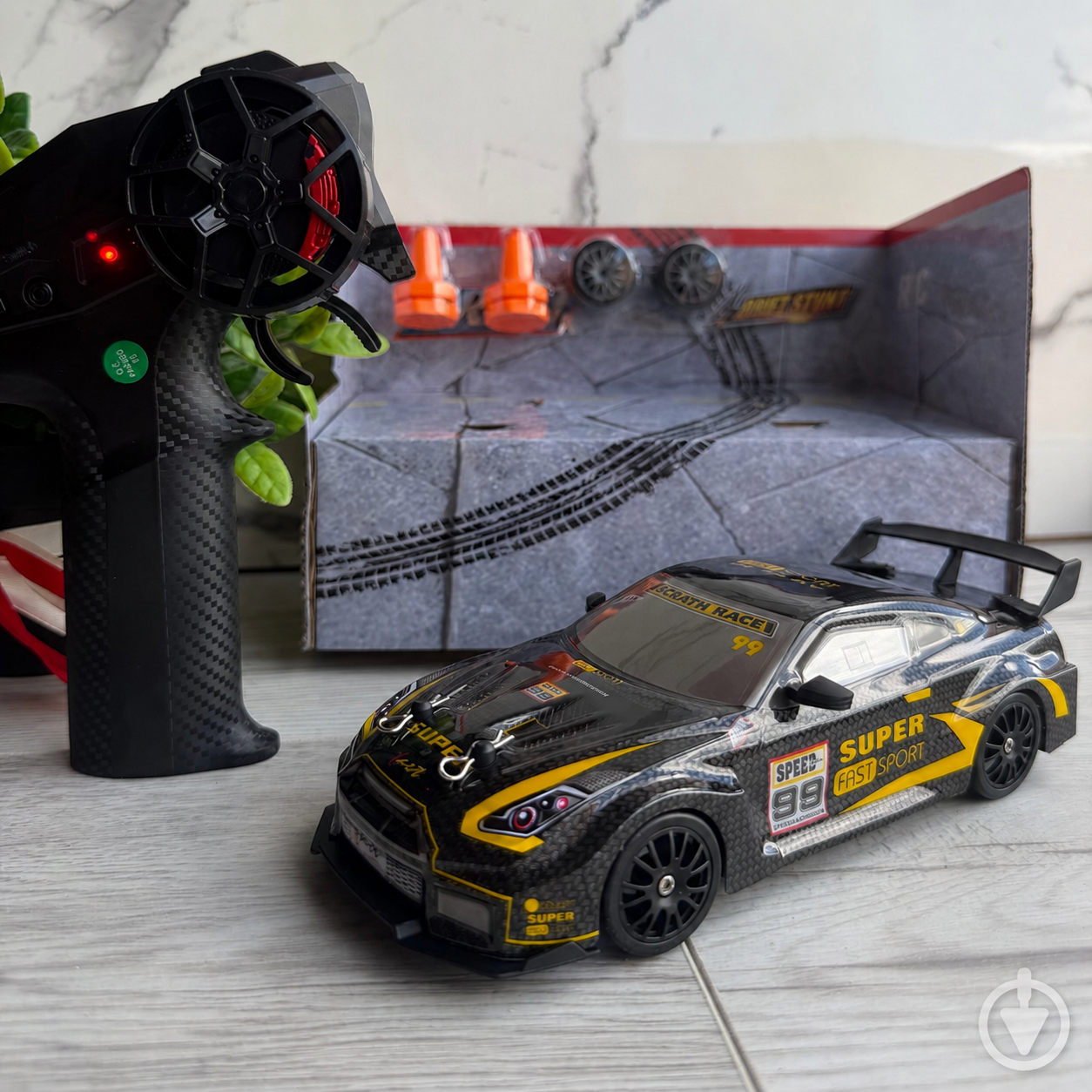 Машинка для дрифта на радиоуправлении Nissan GTR 4x4 21 см (3102)