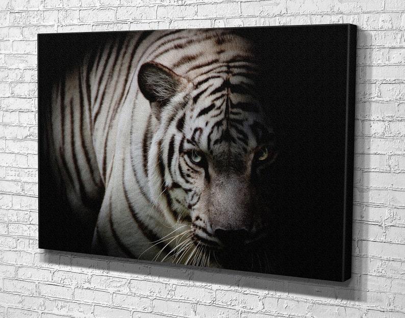 Картина для интерьера Грустный тигр 120x80 см (580)