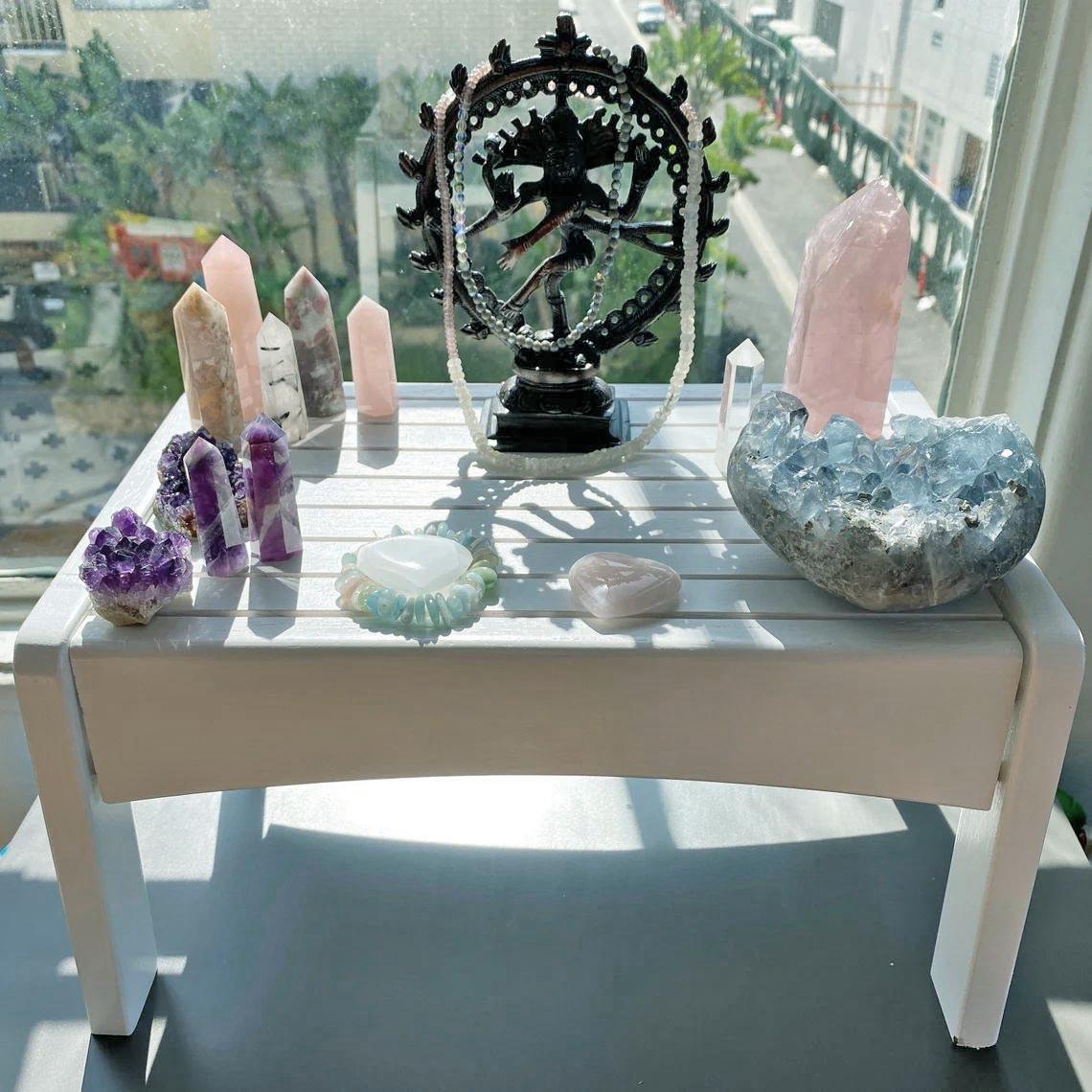 Столик для медитации из дерева Дамарий Зефир (МДТ-005620)