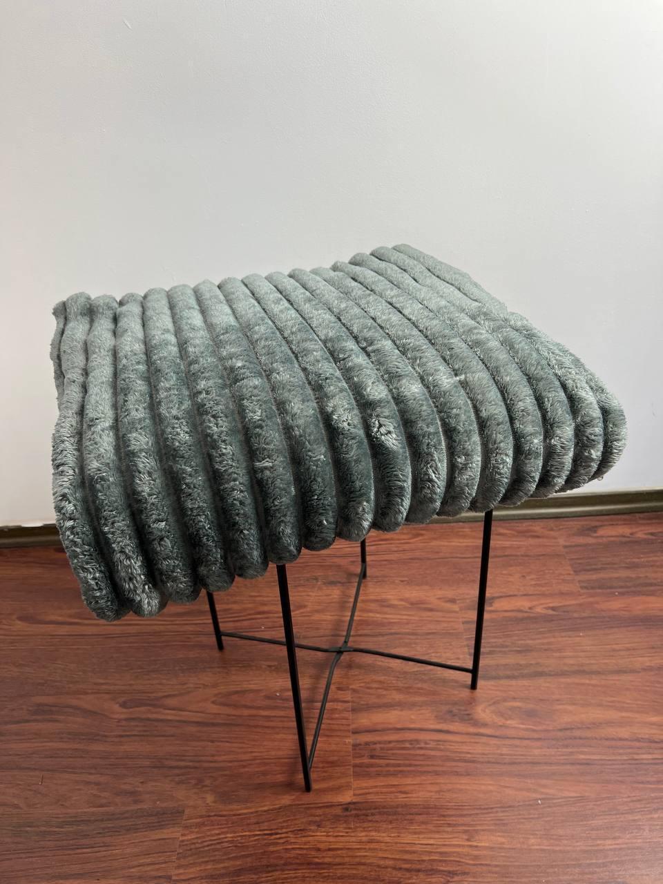 Плед Королевский шарпей евро 200х220 см Темно-серый Плед Королевский шарпей евро 200х220 см Темно-серый