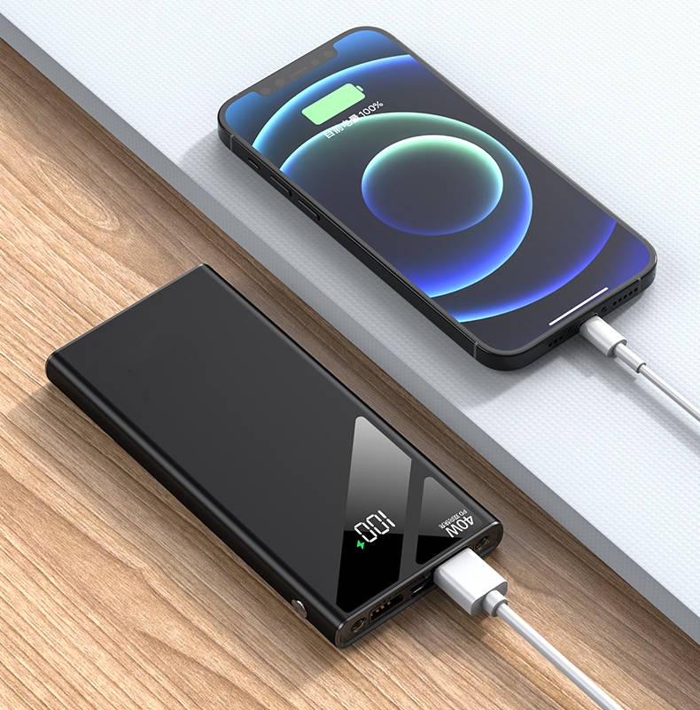 Універсальна мобільна батарея SKF D21 на 10000 мАг PD QC 3.0 22,5W c ліхтариком Чорний - фото 3 Універсальна мобільна батарея SKF D21 на 10000 мАг PD QC 3.0 22,5W c ліхтариком Чорний - фото 3