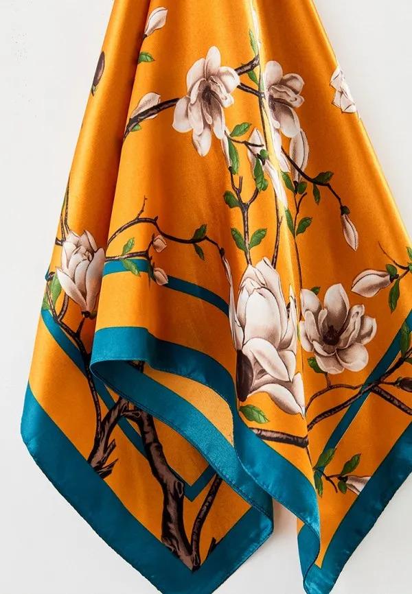 Платок шелковый Цветочный рай Mosi 90х90 см Желто-голубой - фото 5