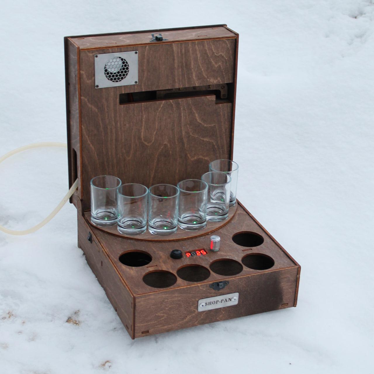 Наливатор для напоїв SHOP-PAN з музикою та вбудованим акумулятором на 6 чарок (14163742)