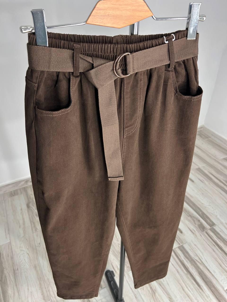 Джинси жіночі A-N 25072 MOM банани талія на резинці з ременем стрейчеві оверсайз M Коричневий (3612) - фото 6 Джинси жіночі A-N 25072 MOM банани талія на резинці з ременем стрейчеві оверсайз M Коричневий (3612) - фото 6