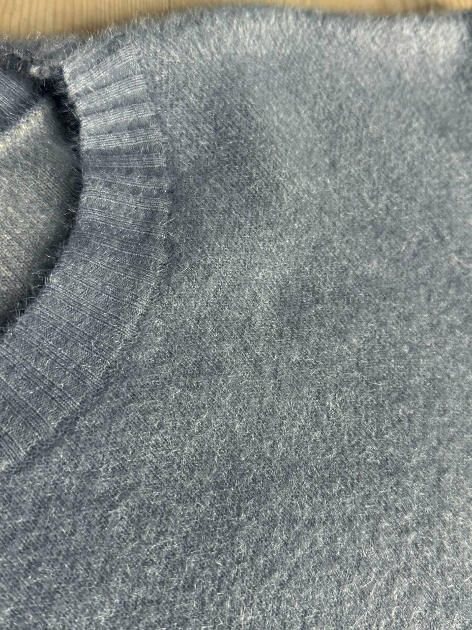 Светр жіночий Fancy Matinee 5977 ангора базовий OS Сірий (5036) - фото 4 Светр жіночий Fancy Matinee 5977 ангора базовий OS Сірий (5036) - фото 4