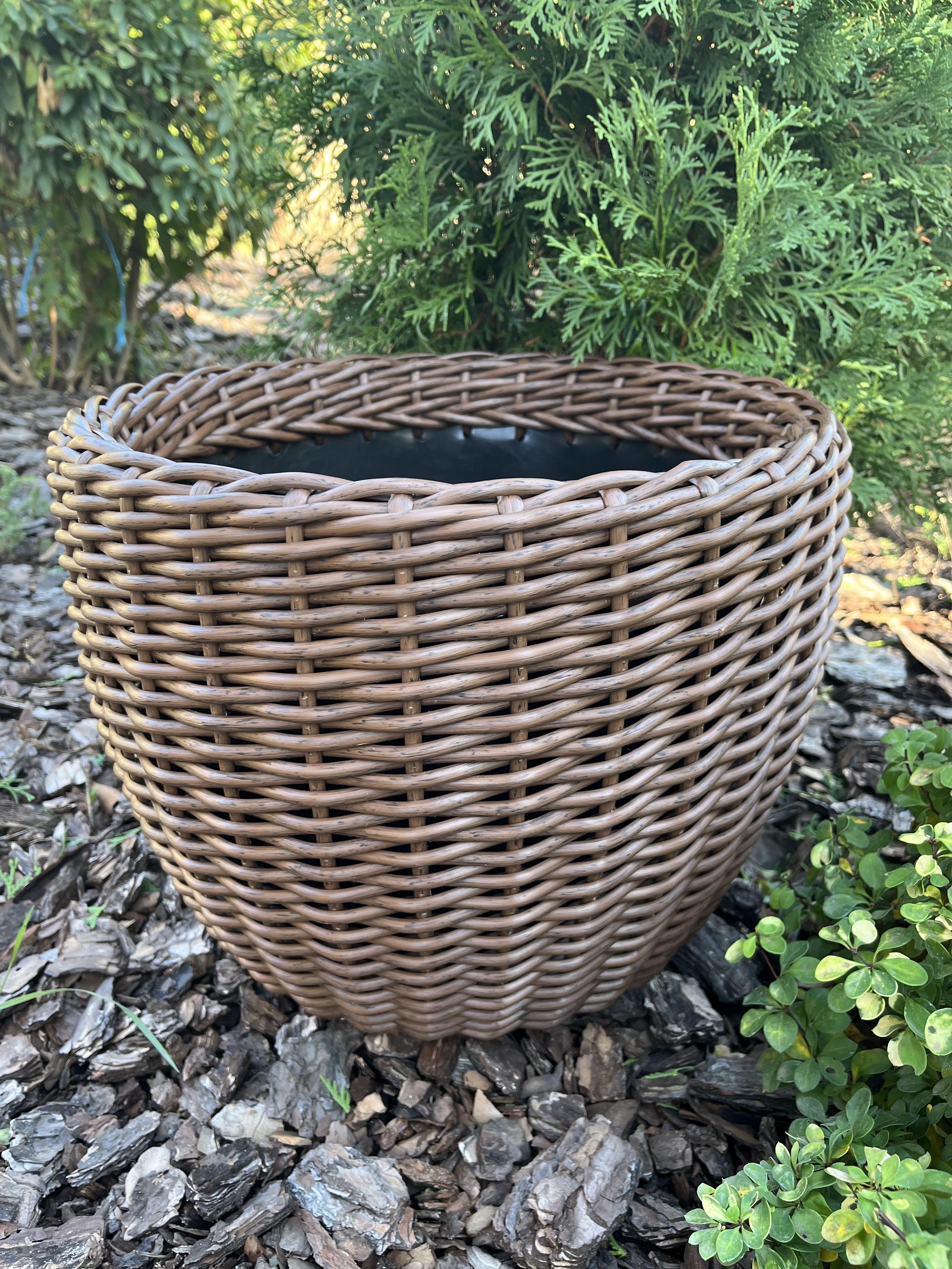 Кашпо для квітів зі штучного ротанга 20 л Темне дерево (27927829) - фото 2