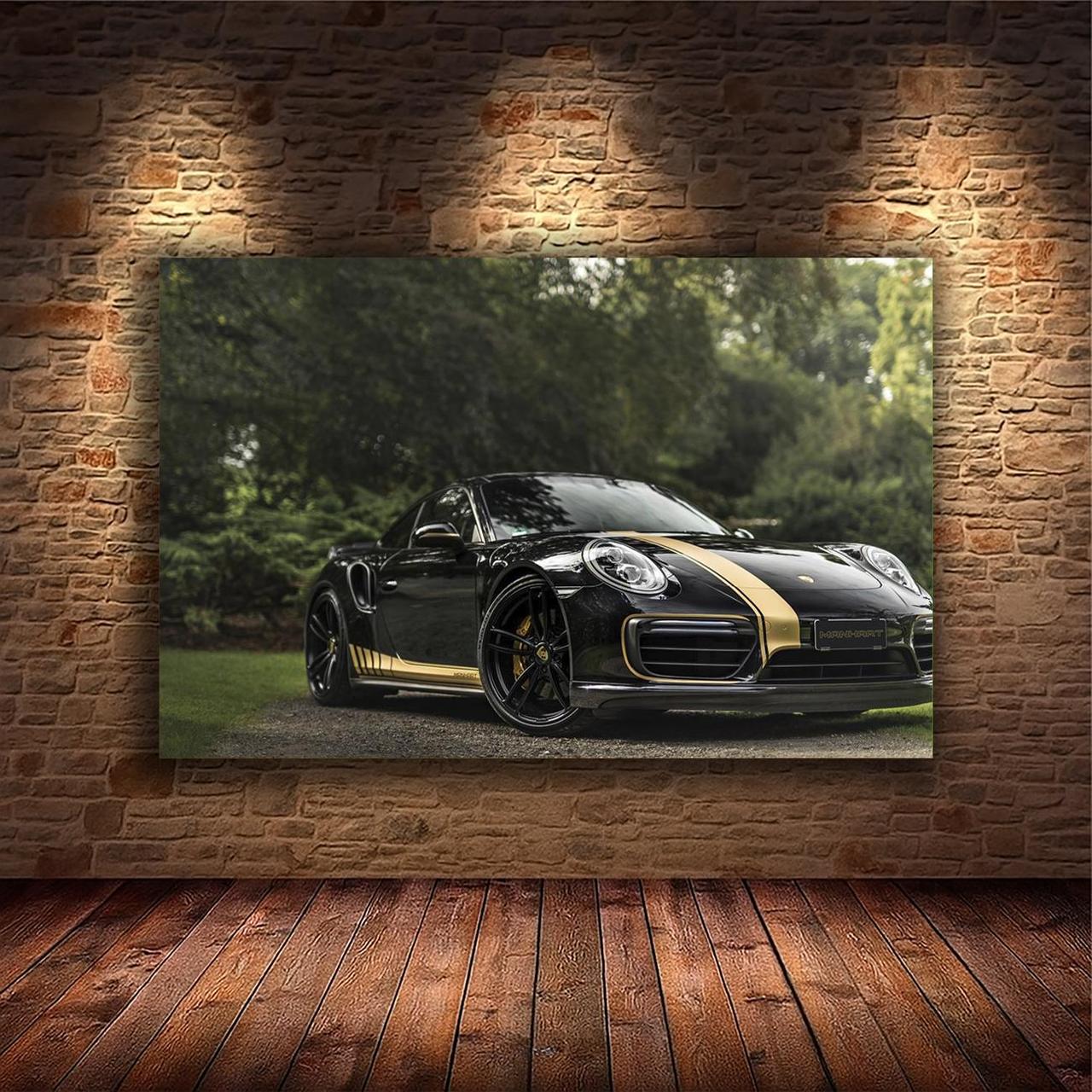 Картина на холсте Спортивный автомобиль 30x40 см (M225)