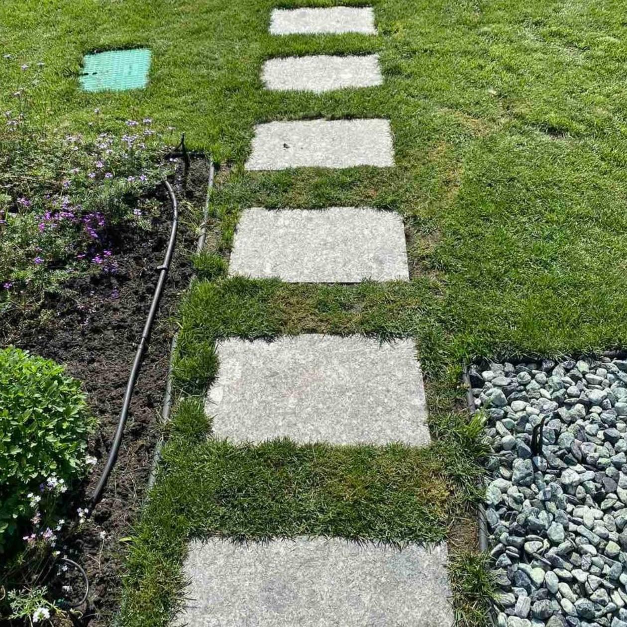 Плитка гранітна Кам'яний двір Лабрадорит термо 30х60х3 см (0012) - фото 3 Плитка гранітна Кам'яний двір Лабрадорит термо 30х60х3 см (0012) - фото 3