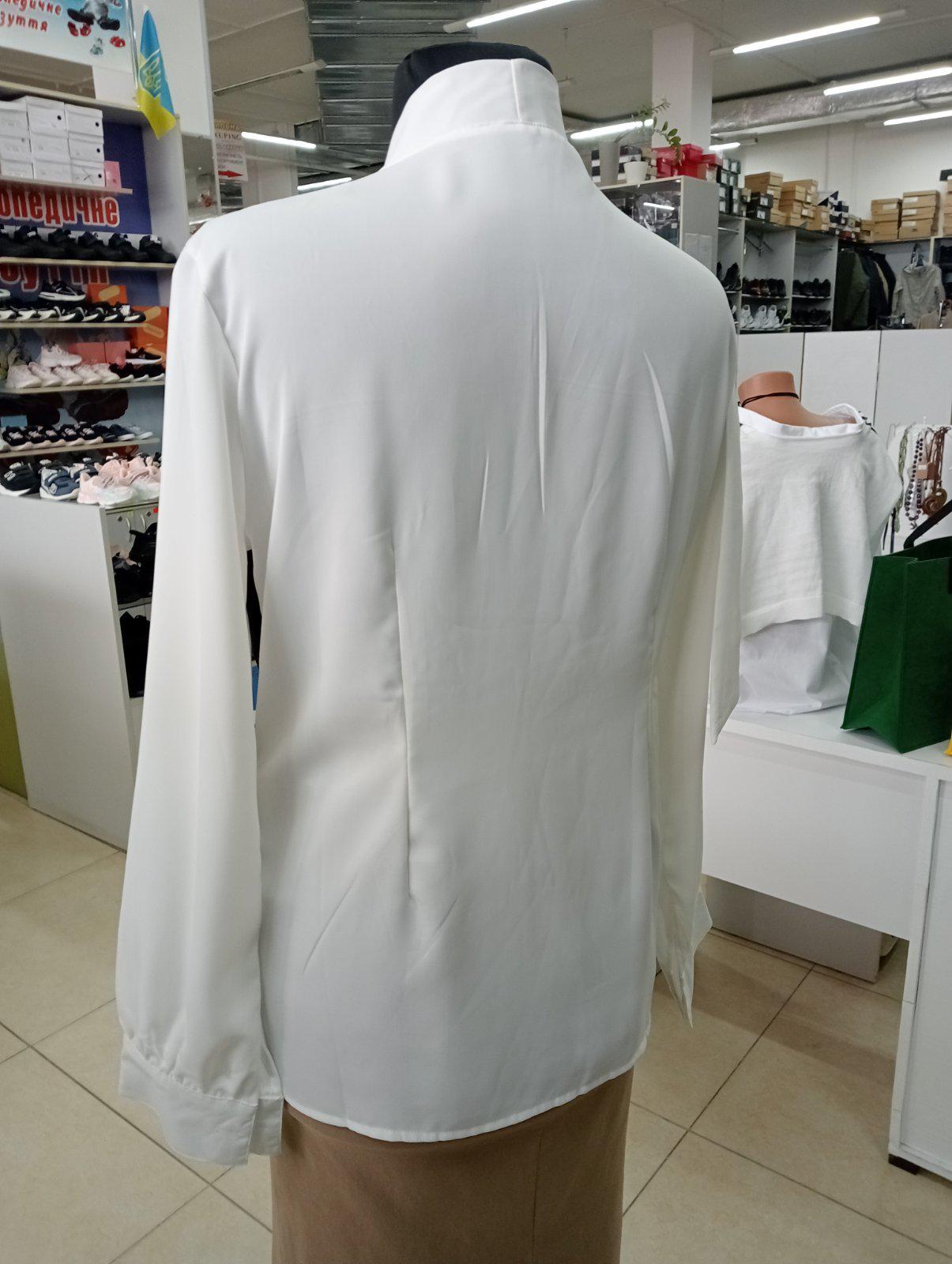 Блуза жіноча із зав'язками ХL Чорно-білий (00198) - фото 3 Блуза жіноча із зав'язками ХL Чорно-білий (00198) - фото 3