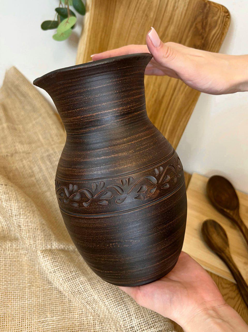 Кувшин керамический глиняный резной без ручки декор 2 л (3000-38) - фото 5