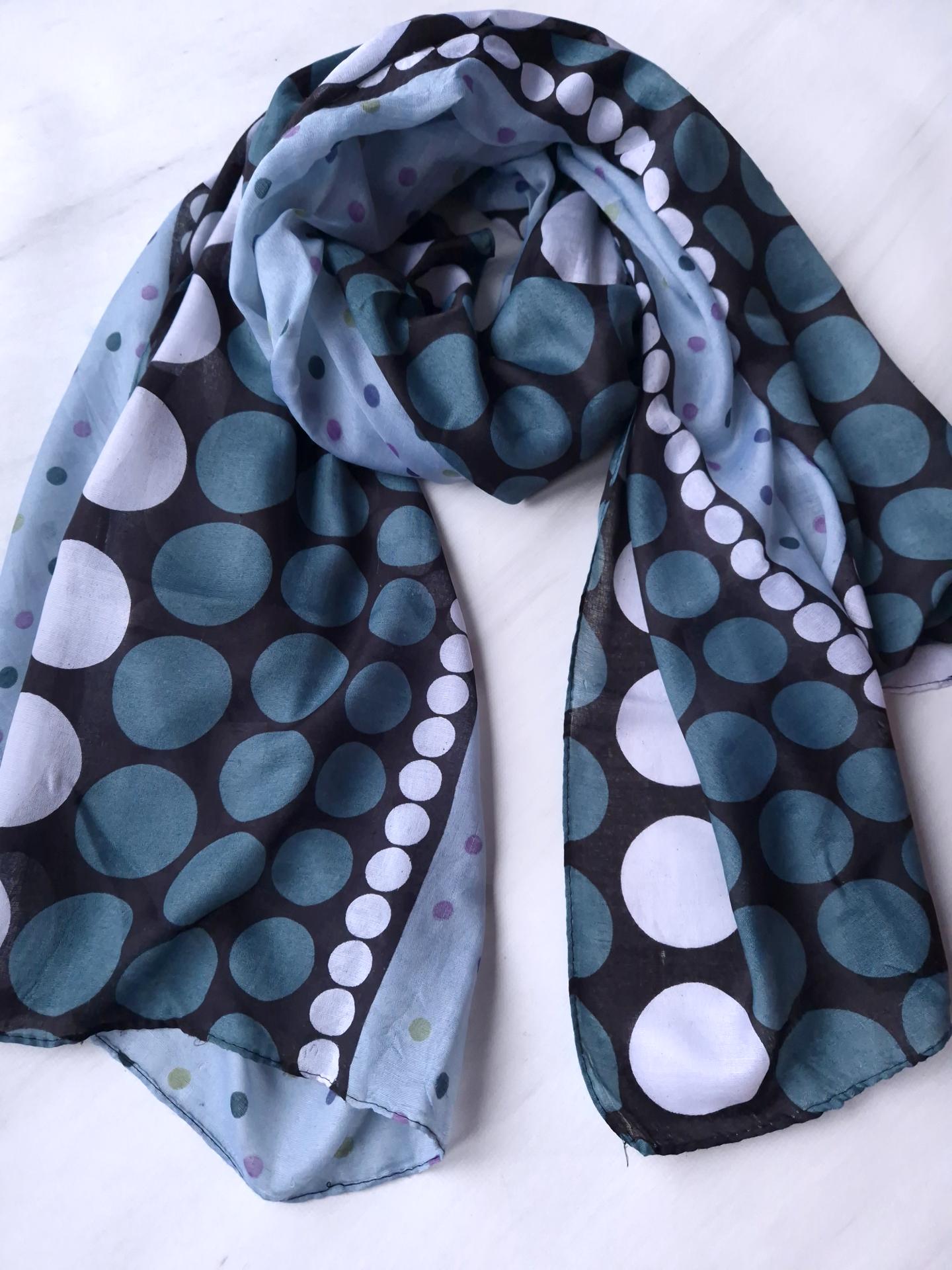 Шарф-палантин жіночий в різнокольорові горошки весна-осінь 172х110 см Блакитний (15081) - фото 5