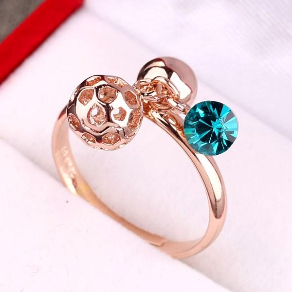 Кольцо с кристаллами Сваровски 595279a Showfay р. 17 Зеленый