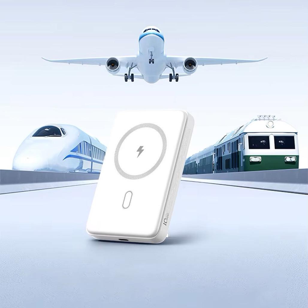 Внешний аккумулятор WiWU Wi-P043 10000 mAh White - фото 5 Внешний аккумулятор WiWU Wi-P043 10000 mAh White - фото 5