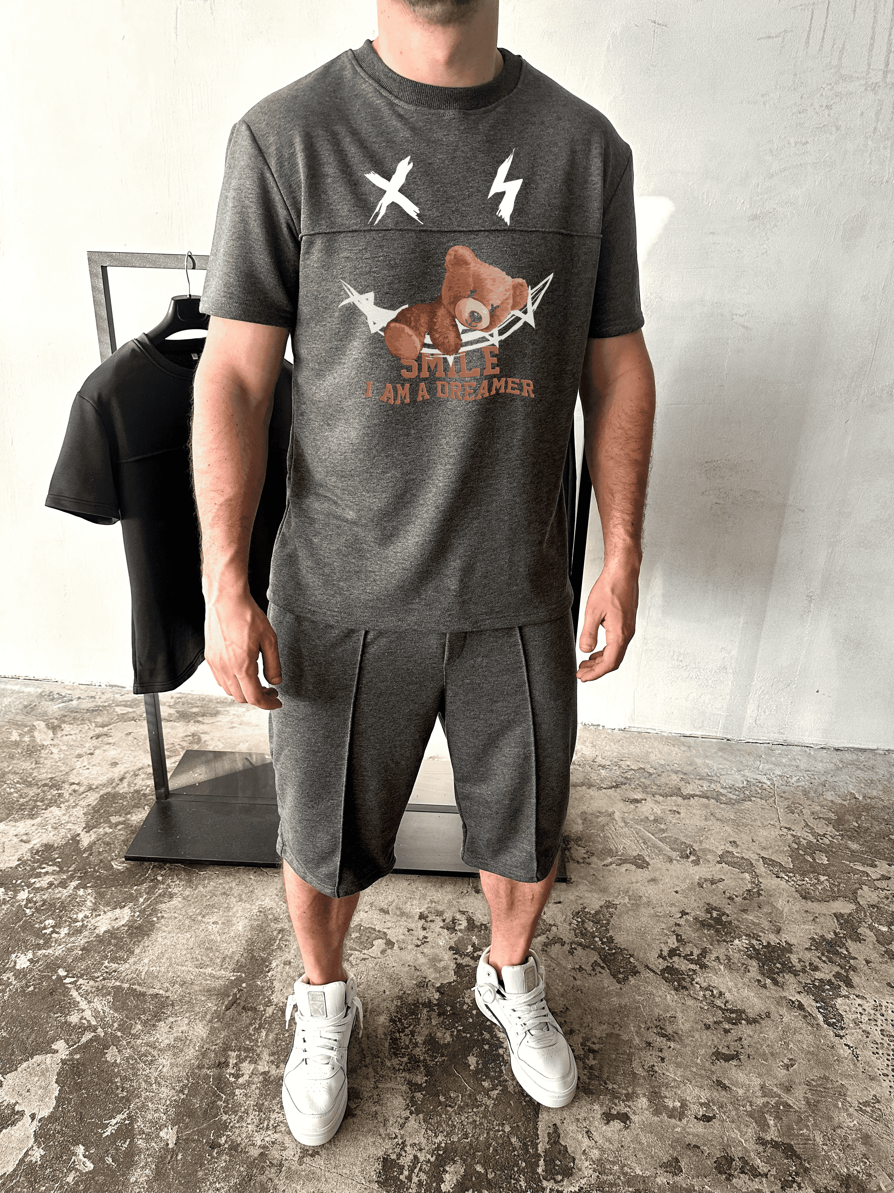 Комплект чоловічий 53-014 ДТФ-петля футболка/шорти M Темно-сірий Комплект чоловічий 53-014 ДТФ-петля футболка/шорти M Темно-сірий