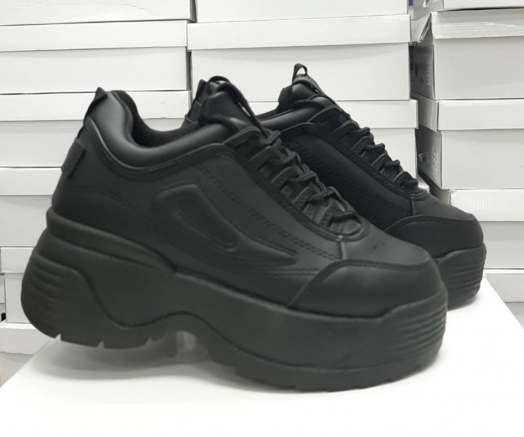 Кроссовки Padini для девочек 52 г. 39 Черный