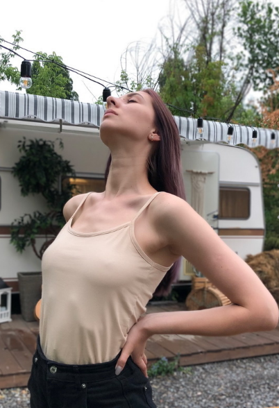 Майка женская хлопковая на тонких бретелях Vivioji MKW-20-1 L Бежевый (12396) Майка женская хлопковая на тонких бретелях Vivioji MKW-20-1 L Бежевый (12396)